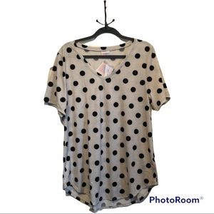 LuLaRoe NWT L Iris Short Sleeve Top